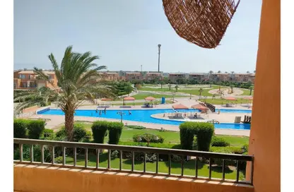 Penthouse - 3 Bedrooms - 2 Bathrooms for sale in Marina Wadi Degla - Al Ain Al Sokhna - Suez