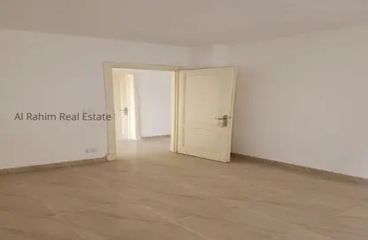 Apartment - 4 Bedrooms - 3 Bathrooms for rent in El Rehab Extension - Al Rehab - New Cairo City - Cairo