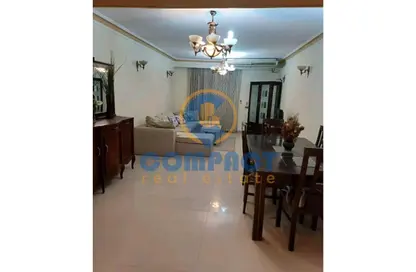 Apartment - 3 Bedrooms - 2 Bathrooms for sale in Hadayek Al Mohandessin - 4th District - Sheikh Zayed City - Giza