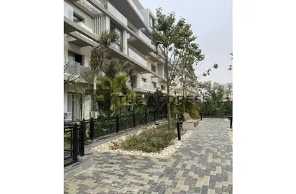 Apartment - 2 Bedrooms - 2 Bathrooms for sale in Sodic East - 6th District - New Heliopolis - Cairo