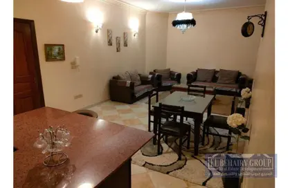 Apartment - 2 Bedrooms - 1 Bathroom for rent in Al Narges 1 - Al Narges - New Cairo City - Cairo