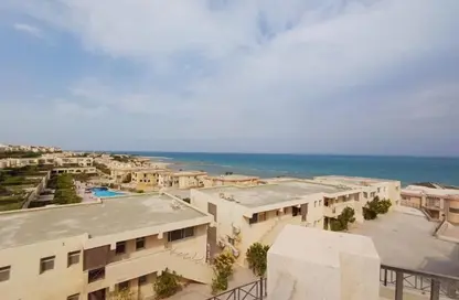 Chalet - 3 Bedrooms - 2 Bathrooms for sale in Laguna Bay - Al Ain Al Sokhna - Suez