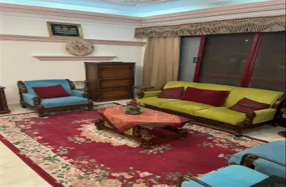 Apartment - 2 Bedrooms - 1 Bathroom for rent in Degla - Hay El Maadi - Cairo