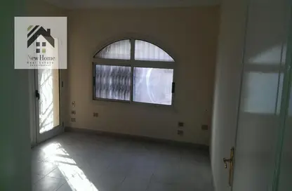 Apartment - 4 Bedrooms - 2 Bathrooms for sale in Al Horreya Square - Maadi - Hay El Maadi - Cairo