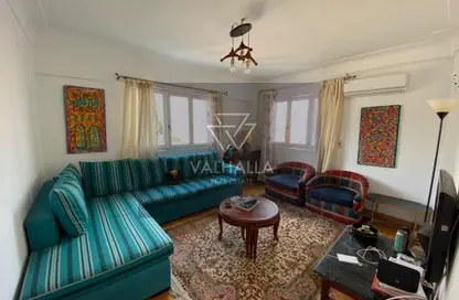 Apartment - 1 Bedroom - 1 Bathroom for rent in Aziz Abaza St. - Zamalek - Cairo