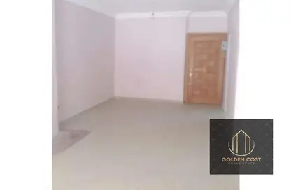 Apartment - 2 Bedrooms - 1 Bathroom for rent in El Banafseg Apartment Buildings - El Banafseg - New Cairo City - Cairo