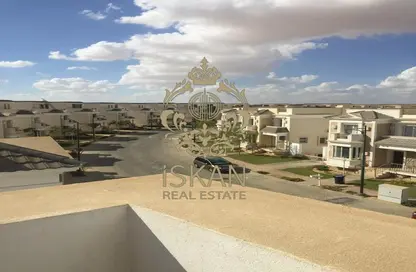 Villa - Studio - 5 Bathrooms for sale in Mountain View 2 - 5th Settlement Compounds - The 5th Settlement - New Cairo City - Cairo