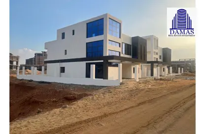 Villa - 6 Bedrooms - 7 Bathrooms for sale in Stau - New Capital Compounds - New Capital City - Cairo