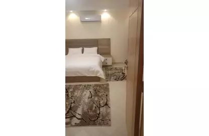 شقق فندقية - غرفة نوم - 1 حمام للايجار في شارع عباس العقاد - المنطقة الأولى - مدينة نصر - القاهرة