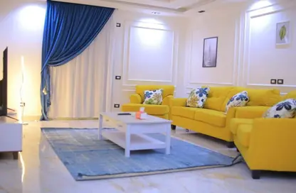 Apartment - 3 Bedrooms - 2 Bathrooms for rent in El Yasmeen 1 - El Yasmeen - New Cairo City - Cairo