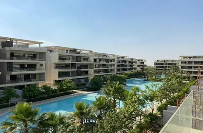 Apartment - 2 Bedrooms - 2 Bathrooms for sale in Lake View - 5th Settlement Compounds - The 5th Settlement - New Cairo City - Cairo