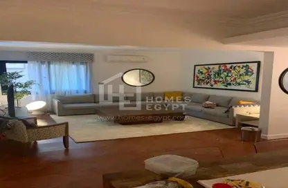 Apartment - 2 Bedrooms - 1 Bathroom for rent in Mohamed Maraashly St. - Zamalek - Cairo