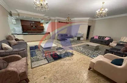 Palace for sale in Saad Zaghloul St. - El Katameya - New Cairo City - Cairo