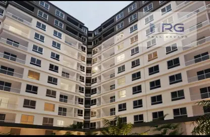 Apartment - 3 Bedrooms - 1 Bathroom for sale in Degla Landmark - Nasr City Compounds - Nasr City - Cairo