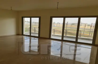 Apartment - 2 Bedrooms - 3 Bathrooms for sale in The Fourteen Golf Residences - Uptown Cairo - Mokattam - Cairo