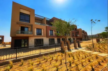 Townhouse - 4 Bedrooms - 3 Bathrooms for sale in District 5 - 5th Settlement Compounds - The 5th Settlement - New Cairo City - Cairo