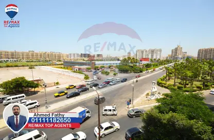 Apartment - 2 Bedrooms - 1 Bathroom for sale in Smouha Square - Smouha - Hay Sharq - Alexandria