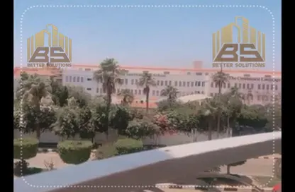 Roof - 2 Bedrooms - 1 Bathroom for sale in Al Shaheed Mobarak Mahran St. - 7th District - Obour City - Qalyubia