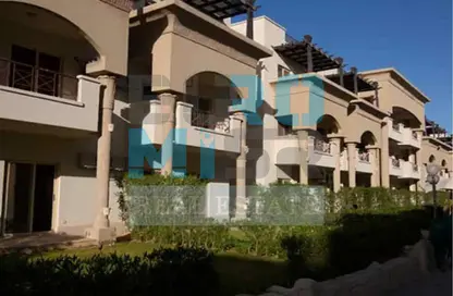 Chalet - 2 Bedrooms - 2 Bathrooms for sale in Lasirena Resort - Al Ain Al Sokhna - Suez