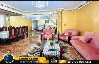 Apartment - 2 Bedrooms - 1 Bathroom for sale in Mahmoud Al Essawy St. - Sidi Beshr - Hay Awal El Montazah - Alexandria