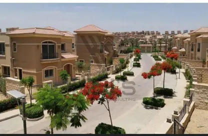 Villa - 3 Bedrooms - 5 Bathrooms for sale in Stone Park - 5th Settlement Compounds - The 5th Settlement - New Cairo City - Cairo