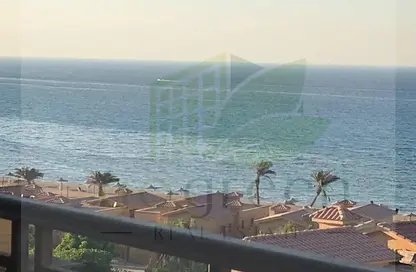 Chalet - 2 Bedrooms - 2 Bathrooms for sale in La Vista Topaz - La Vista - Al Ain Al Sokhna - Suez