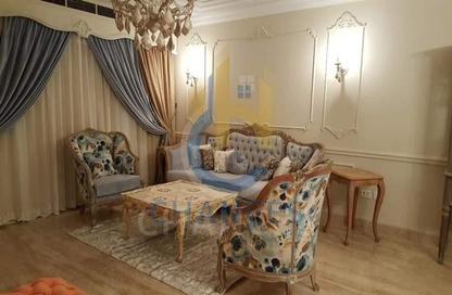 Apartment - 2 Bedrooms - 2 Bathrooms for sale in Tijan - Zahraa El Maadi - Hay El Maadi - Cairo