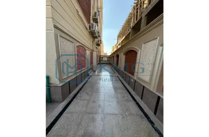 Apartment - 4 Bedrooms - 3 Bathrooms for sale in Al Imam Ahmad Ibn Hanbal St. - El Yasmeen 7 - El Yasmeen - New Cairo City - Cairo