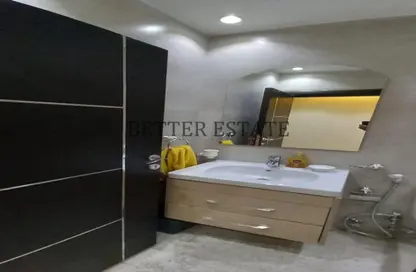 Apartment - 3 Bedrooms - 3 Bathrooms for rent in Mostashareen - North Investors Area - New Cairo City - Cairo