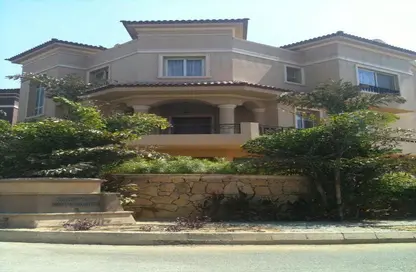 Villa - 6 Bedrooms - 5 Bathrooms for rent in Lake View - 5th Settlement Compounds - The 5th Settlement - New Cairo City - Cairo