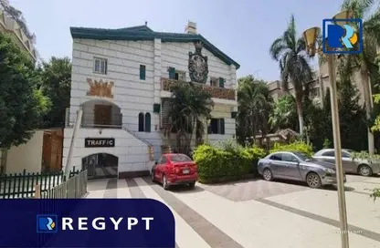 Villa - 7 Bathrooms for sale in Street 6 - Maadi - Hay El Maadi - Cairo