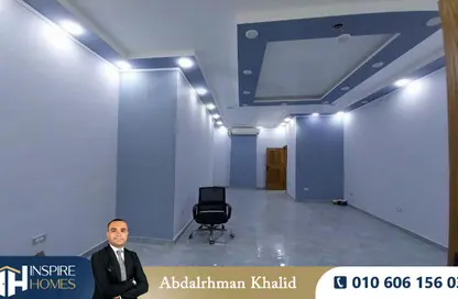 Shop - Studio - 1 Bathroom for sale in Laurent - Hay Sharq - Alexandria