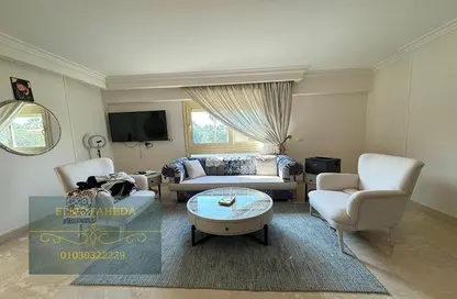 Apartment - 3 Bedrooms - 3 Bathrooms for sale in Sarayat Al Maadi - Hay El Maadi - Cairo