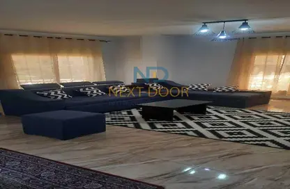 Apartment - 3 Bedrooms - 2 Bathrooms for rent in Al Gezira St. - South Investors Area - New Cairo City - Cairo