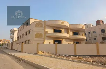 Villa - 7+ Bedrooms - 7+ Bathrooms for sale in El Nady District - Shorouk City - Cairo