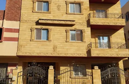 Whole Building - Studio - 5 Bathrooms for sale in El Motamayez District - Badr City - Cairo