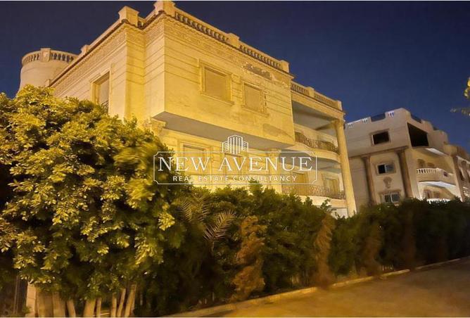 Villa for sale in Al Shouyfat St. - District 1 - The 5th Settlement - New Cairo City - Cairo