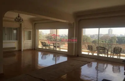 Apartment - 4 Bedrooms - 3 Bathrooms for rent in Hassan Sabri St. - Zamalek - Cairo