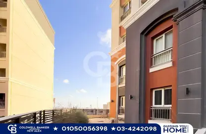 Apartment - 3 Bedrooms - 1 Bathroom for sale in Alex West - Alexandria Compounds - Alexandria