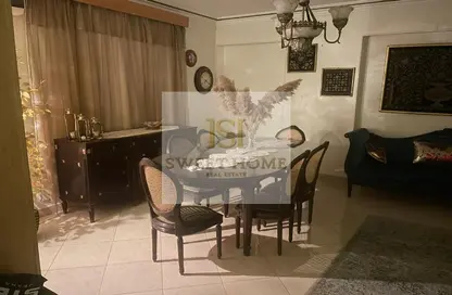 Apartment - 3 Bedrooms - 2 Bathrooms for sale in Hassan Ma'moon St. - 6th Zone - Nasr City - Cairo