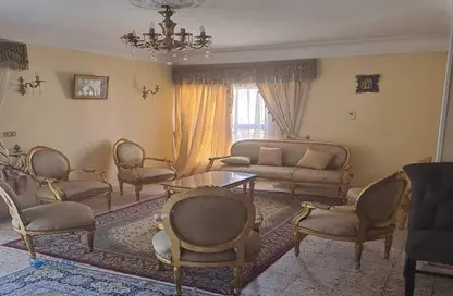 Apartment - 3 Bedrooms - 3 Bathrooms for sale in Ibn Hani Al Andalusi St. - 1st Zone - Nasr City - Cairo