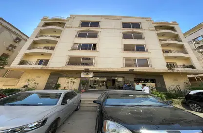 Full Floor - 3 Bedrooms - 2 Bathrooms for sale in Al Esraa St. - El Mearag City - Zahraa El Maadi - Hay El Maadi - Cairo