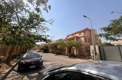 Villa - 5 Bedrooms - 5 Bathrooms for sale in Maxim - The 1st Settlement - New Cairo City - Cairo