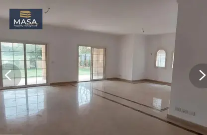 Villa - 4 Bedrooms - 3 Bathrooms for rent in Madinaty - Cairo