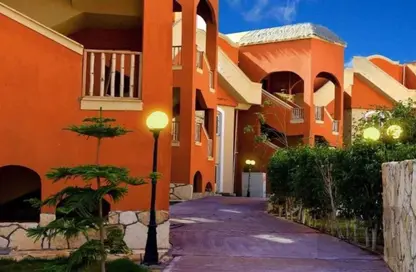 Villa - 4 Bedrooms - 3 Bathrooms for sale in Bungalows - Markaz Al Hamam - North Coast