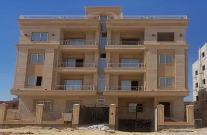 Apartment - 3 Bedrooms - 3 Bathrooms for sale in New Narges - New Cairo City - Cairo