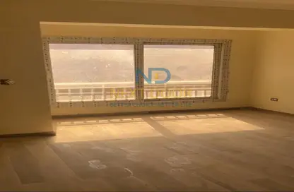 شقة - 3 غرف نوم - 2 حمامات للبيع في مدينة وصال - كمبوندات الشروق - مدينة الشروق - القاهرة