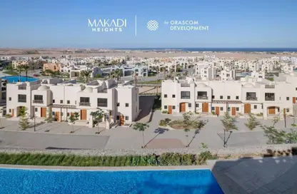 Chalet - 3 Bedrooms - 3 Bathrooms for sale in Makadi Orascom Resort - Makadi - Hurghada - Red Sea