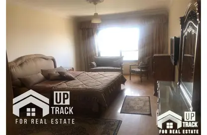 Apartment - 3 Bedrooms - 2 Bathrooms for rent in Mohamed Mazhar St. - Zamalek - Cairo