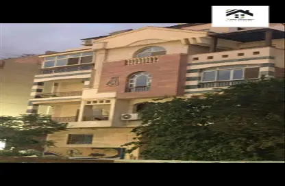 Apartment - 3 Bedrooms - 2 Bathrooms for sale in 1st District - 6 October City - Giza